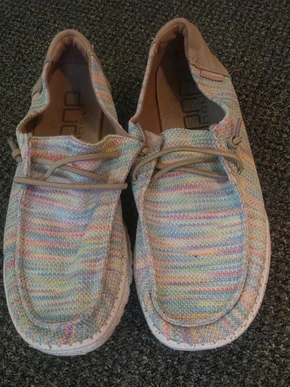 Rainbow Hey Dude size 8